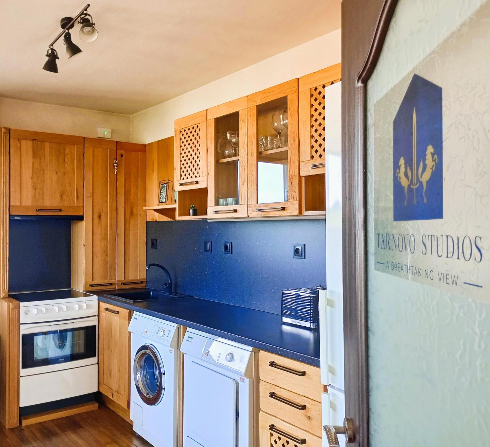 Tarnovo Studios City Center Велико-Тырново Экстерьер фото